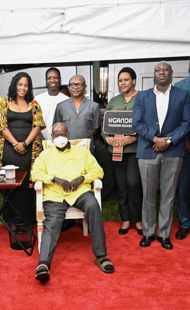 Ras Mubarak meets with Ugandan president Yoweri Museveni